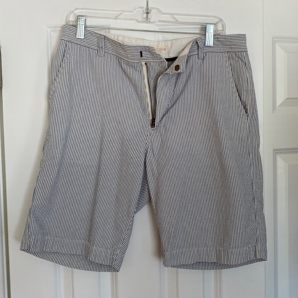 Men’s J crew cotton shorts, blue & white stripe, size 32